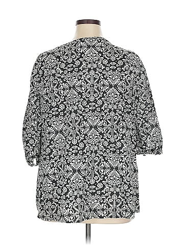 Liz & Me 3/4 Sleeve Blouse (view 2)