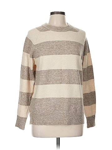Betsey's Boutique Shop Pullover Sweater (view 1)