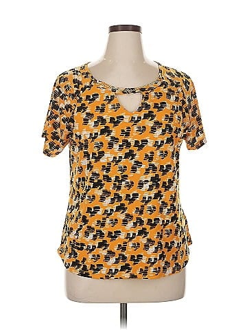 Adrienne Vittadini Short Sleeve T-Shirt (view 1)