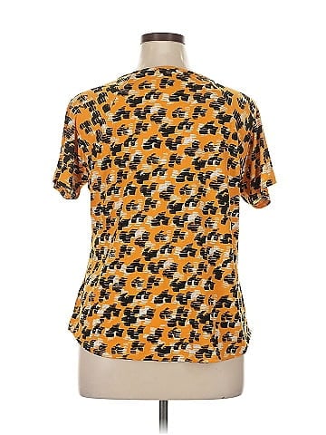 Adrienne Vittadini Short Sleeve T-Shirt (view 2)