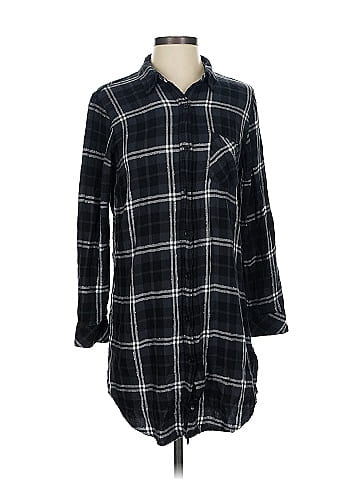 Rails 3/4 Sleeve Button-Down Shirt (view 1)
