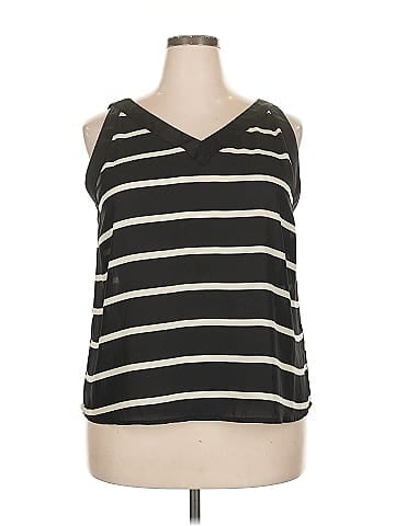 Who What Wear Sleeveless T-Shirt (view 1)