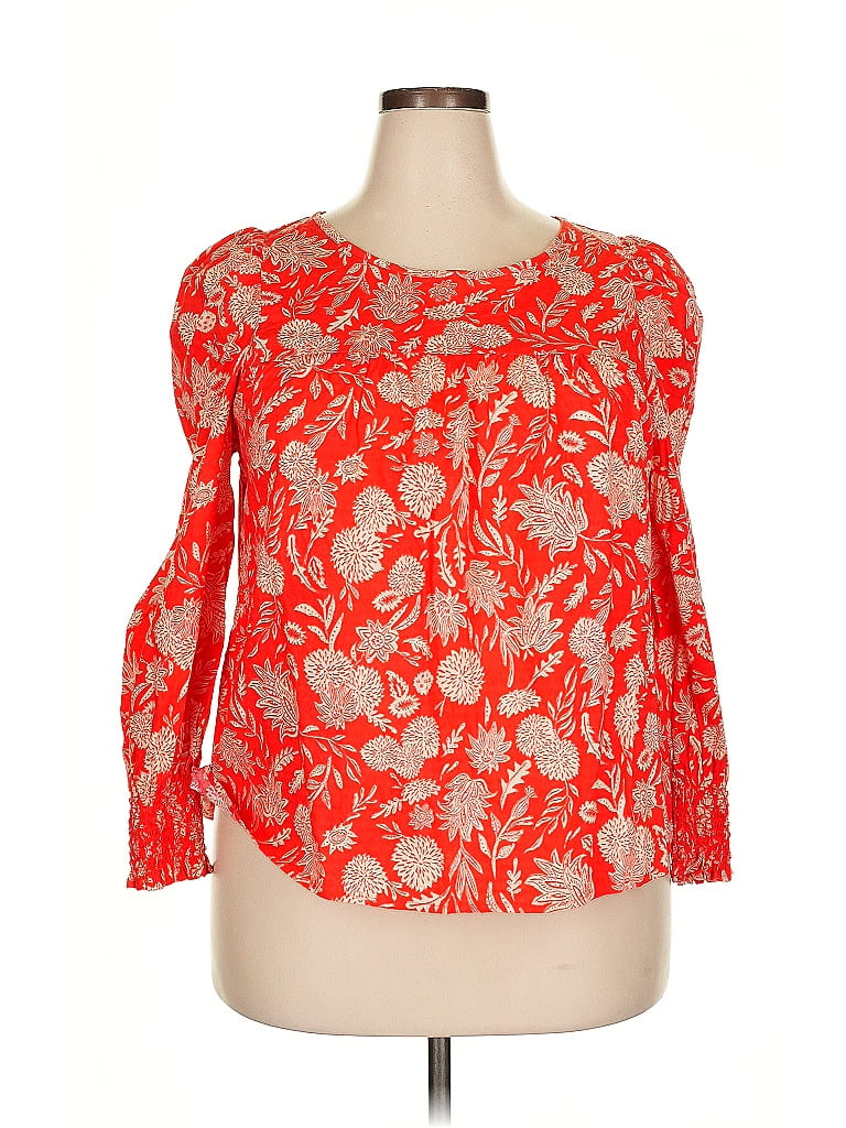 Pre-owned Universal Thread 3/4 Sleeve T-shirt In Red