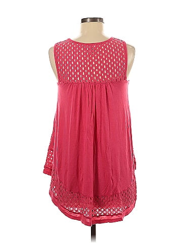 Cupio Sleeveless Top (view 2)