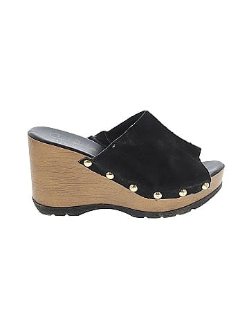 Callisto Wedges (view 1)