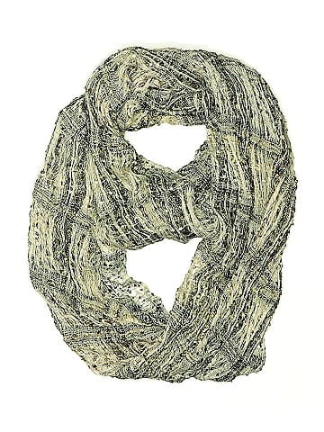 Isa & Stef Scarf (view 1)