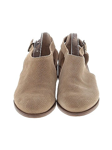 Crown Vintage Flats (view 2)