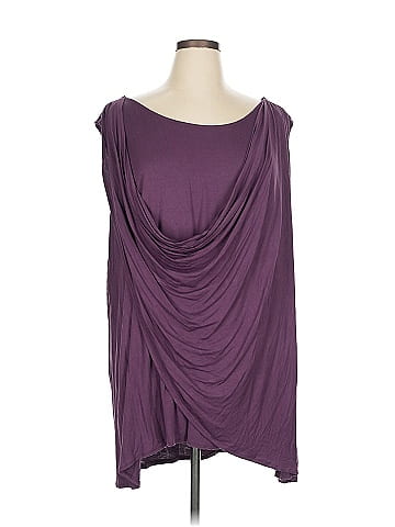 Roaman's Sleeveless T-Shirt (view 1)