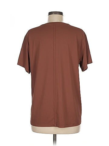 Lululemon Athletica Short Sleeve T-Shirt (view 2)