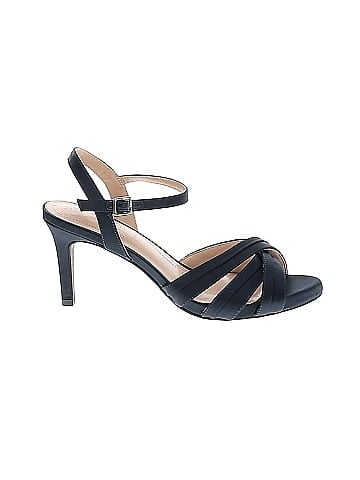 Kelly & Katie Heels (view 1)