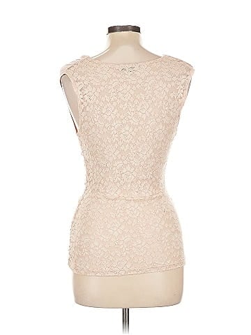 Soprano Sleeveless Top (view 2)
