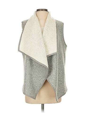 Bagatelle Vest (view 1)