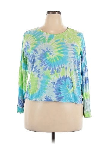 Eye Candy 3/4 Sleeve Top (view 1)