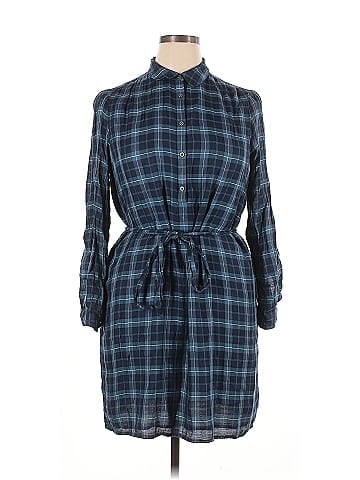 Ann Taylor LOFT Casual Dress (view 1)
