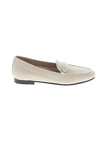 Vionic Flats (view 1)