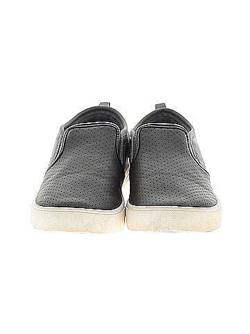 OshKosh B'gosh Sneakers (view 2)
