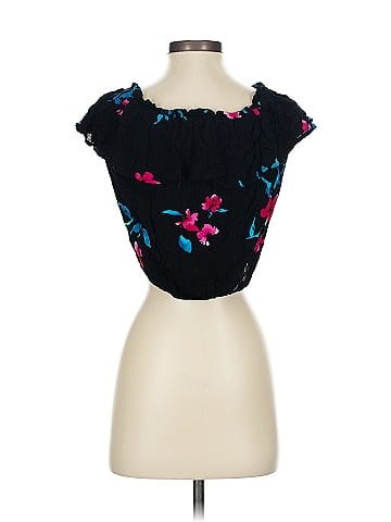 Blāshe Sleeveless Blouse (view 2)