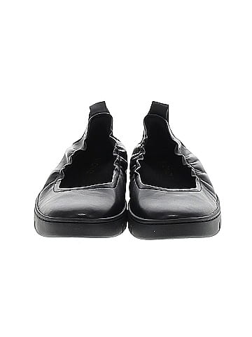 Vionic Flats (view 2)