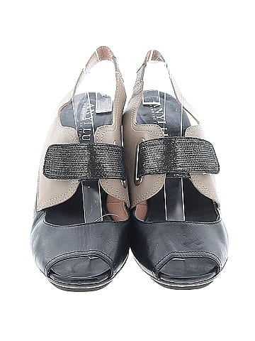Anyi Lu Heels (view 2)