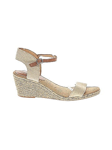 Lucky Brand Wedges (view 1)