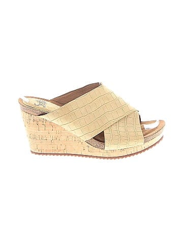 Sofft Wedges (view 1)