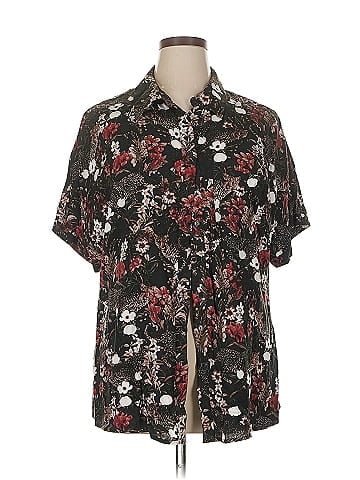 City Chic Short Sleeve Blouse (view 1)