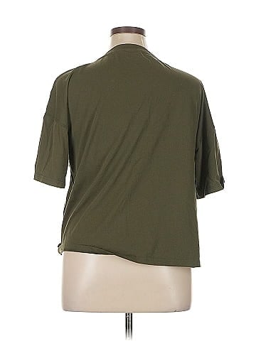 City Chic Short Sleeve T-Shirt (view 2)
