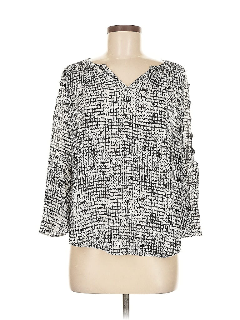 Click to view more detailed imagery on our partner's website Pre-owned Jennifer Lopez 3/4 Sleeve Blouse In Silver