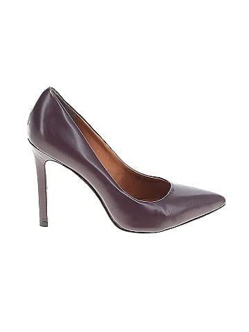 Pour La Victoire Heels (view 1)