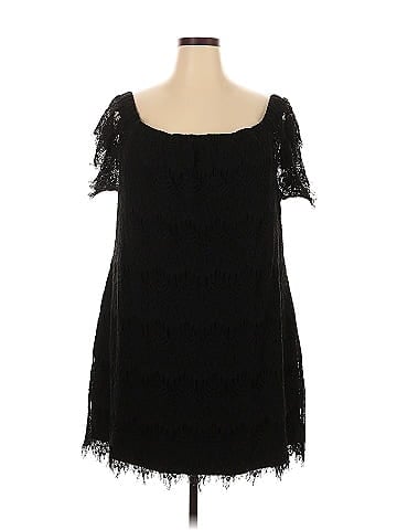 City Chic 3/4 Sleeve Top (view 1)