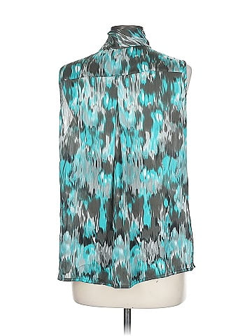Kasper Sleeveless Blouse (view 2)