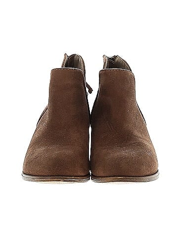 Journee Collection Ankle Boots (view 2)