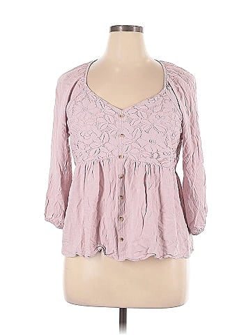 Maurices 3/4 Sleeve Blouse (view 1)