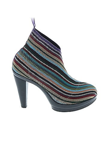 Unbranded Heels (view 1)