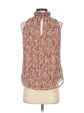 Veronica M. Sleeveless Blouse (view 2)