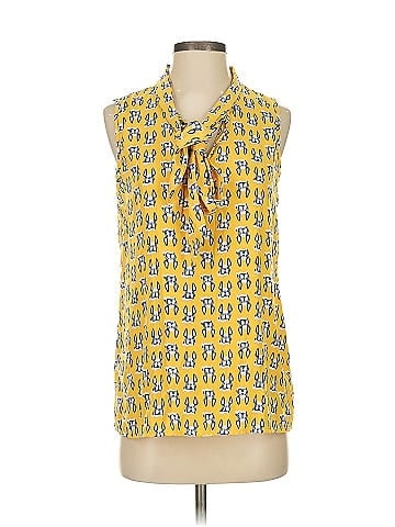 Peach Love Sleeveless Blouse (view 1)