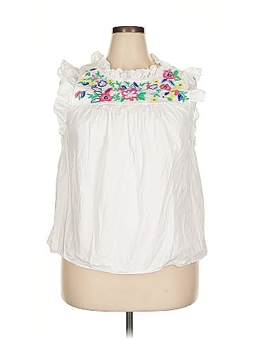 Crown & Ivy Sleeveless Blouse (view 1)