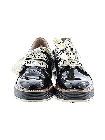 Zara Flats (view 2)