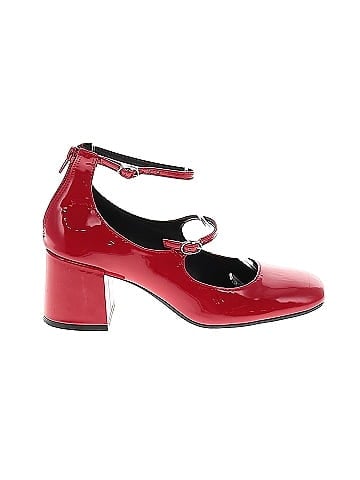 On 34th Heels (view 1)