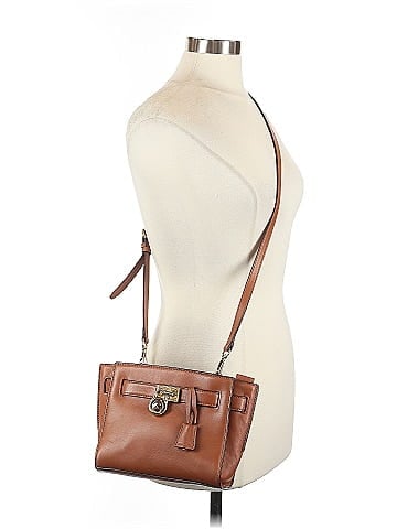 MICHAEL Michael Kors Leather Crossbody Bag (view 2)