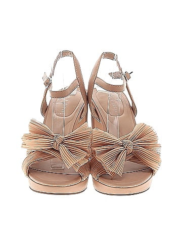 Kelly & Katie Heels (view 2)