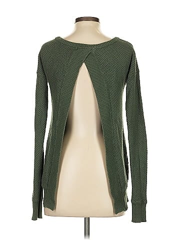 BB Dakota Pullover Sweater (view 2)
