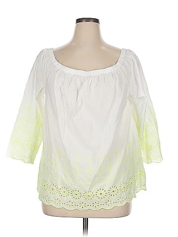 Crown & Ivy 3/4 Sleeve Blouse (view 1)