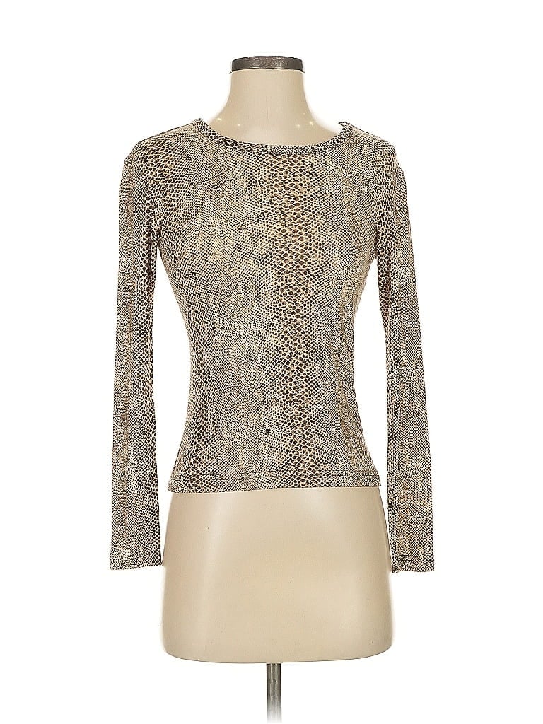Click to view more detailed imagery on our partner's website Pre-owned Karen Kane Long Sleeve Top Tan Boatneck Tops In Brown