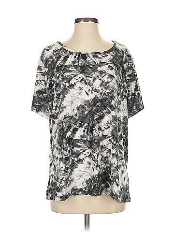 Bobbie Brooks Short Sleeve T-Shirt (view 1)