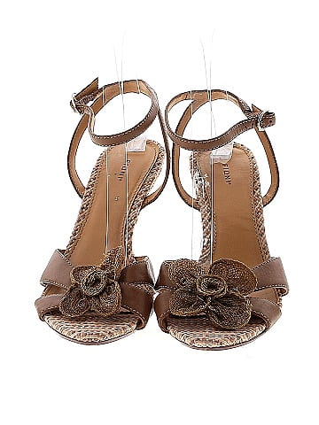 Fioni Wedges (view 2)