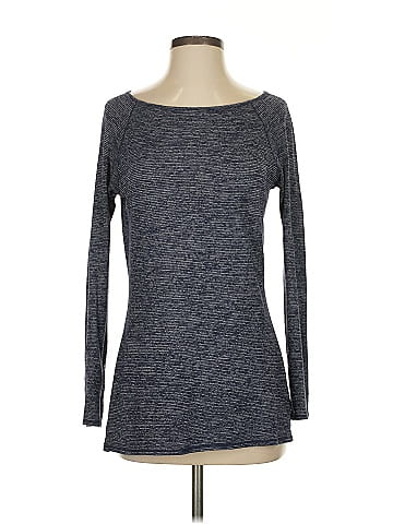 Athleta Long Sleeve T-Shirt (view 1)