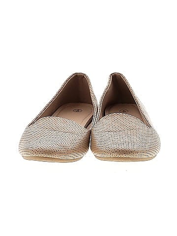 Unbranded Flats (view 2)