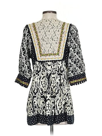 Ivy Jane 3/4 Sleeve Blouse (view 2)