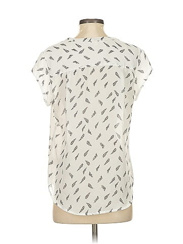 Fun2Fun Short Sleeve Blouse (view 2)